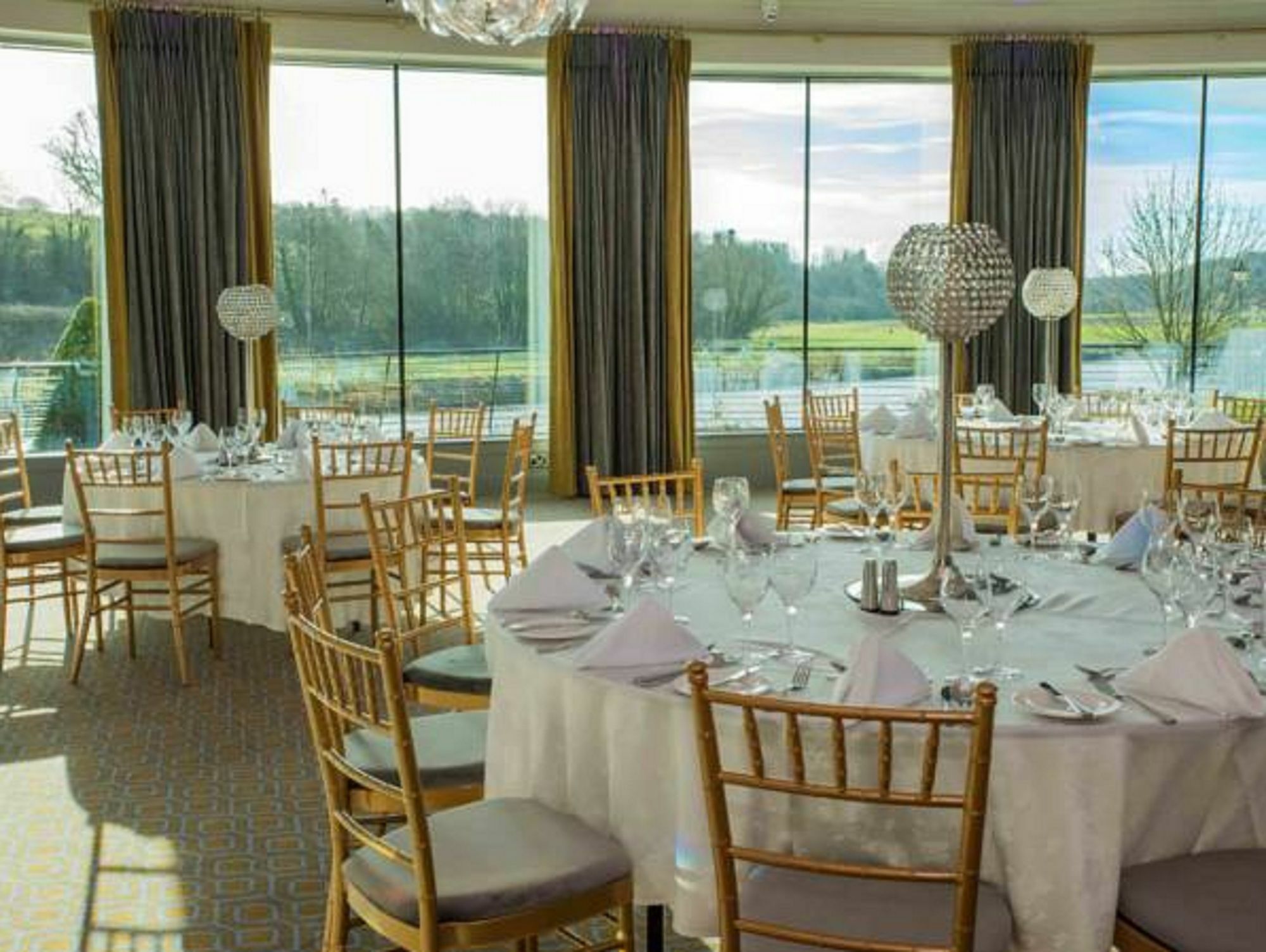 The Riverside Park Hotel Enniscorthy Exterior foto
